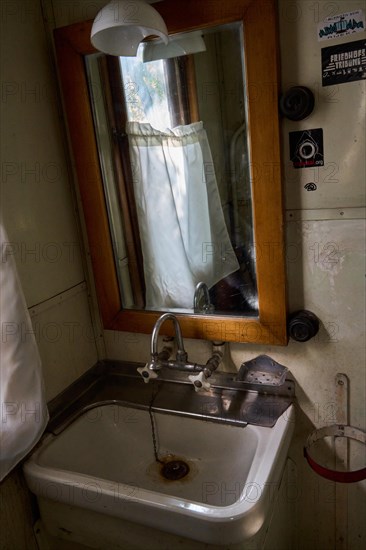 Washbasin in the toilet of Stalin's Pullman