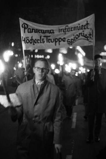 The peace movement demonstrated in Bonn on 16. 6. 1965 against the emergency laws and nuclear weapons