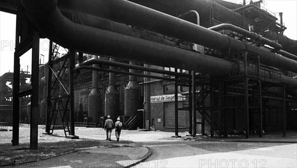 The Oxygen steelworks Phoenix of Hoesch AG on 25. 7. 1973 produced steel. Today
