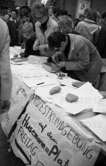 The Ruhr Action against the Emergency Laws in 1968 turned against the emergency legislation with numerous local actions by students