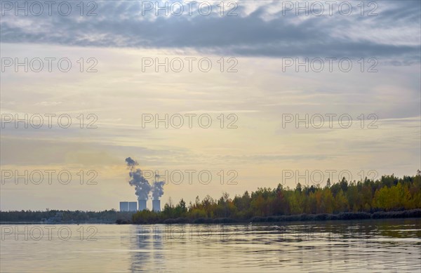 Lake Stoermthal recreation area near Leipzig in the evening light