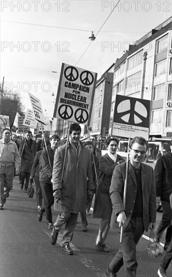 The 1964 Easter March led by the Campaign for Disarmament