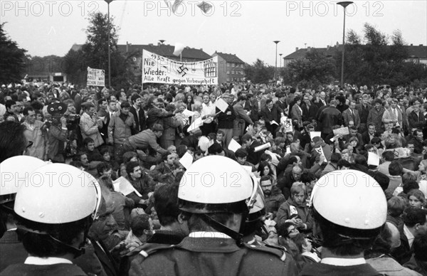 During the 1969 federal election campaign