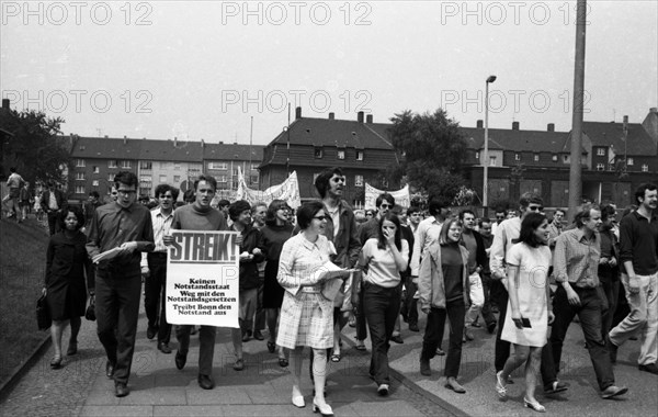 The Ruhr Action against the Emergency Laws in 1968 turned against the emergency legislation with numerous local actions by students