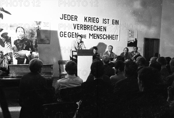 The anti-war day celebrated by trade unions and other democratic organisations was the day of Hitler's entry on 1. 9. 1939