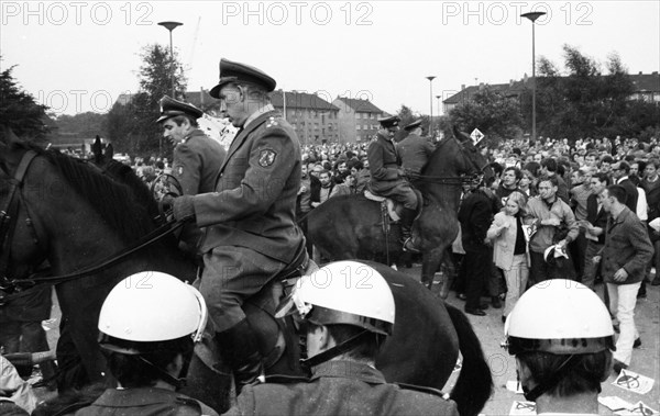 During the 1969 federal election campaign