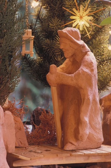Terracotta Christmas cot with shepherd