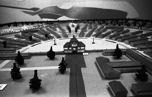 A model of the Sachsenhausen concentration camp was presented to the public in 1970 by the concentration camp committee