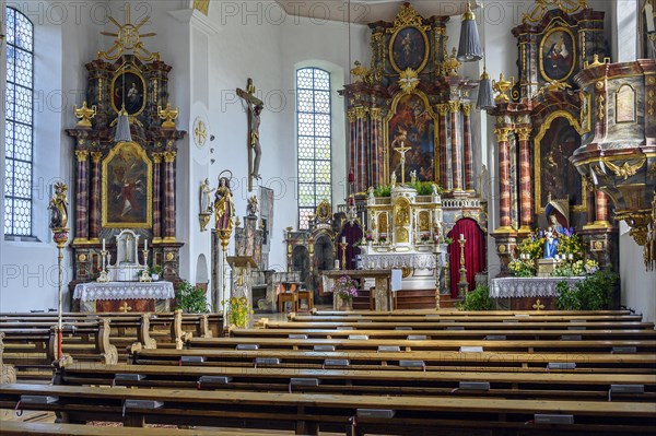 Main altar and nebebaltars