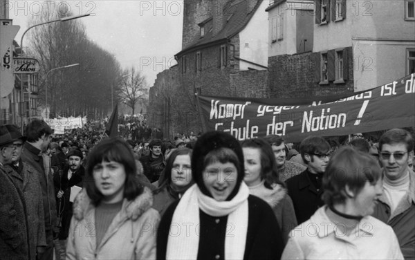 The 4th party congress of the radical right-wing NPD on 13 February 1970 in Wertheim in Baden-Wuerttemberg was accompanied by massive protests by democratic associations and parties