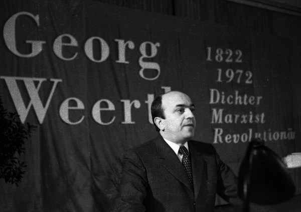 The 150th birthday of the poet Georg Weerth was celebrated with an event in his native town of Detmold on 17 February 1972. Gerd Deumlich at the lectern. Germany