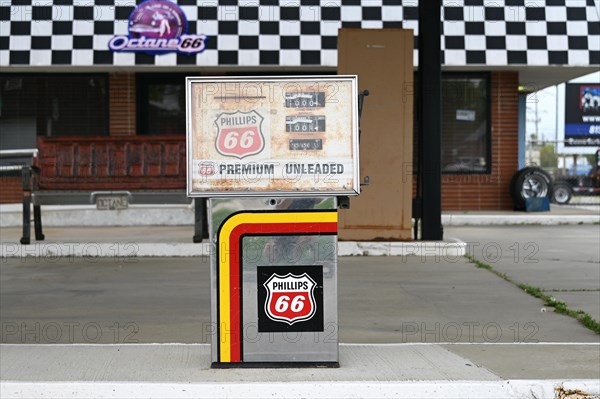 Old gas station in Pontiac