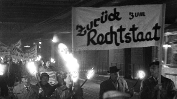 The peace movement demonstrated in Bonn on 16. 6. 1965 against the emergency laws and nuclear weapons