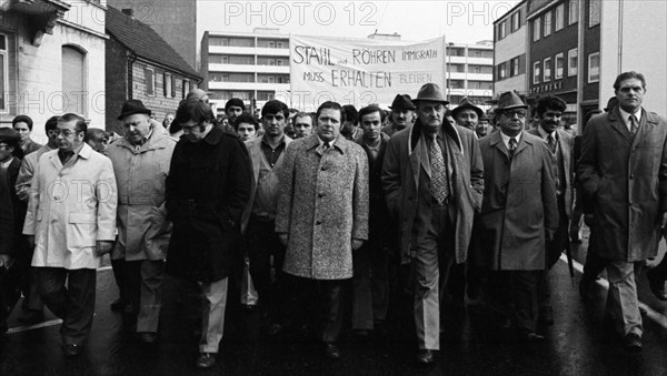 Employees of the Duesseldorf -Reisholz steel and tube works demonstrated on 6 November 1973 in Langenfeld-Immigrath against the loss of jobs