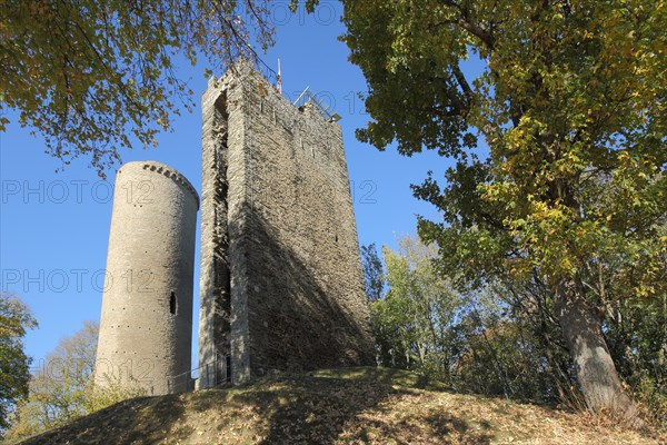 Oberreifenberg Castle with two towers