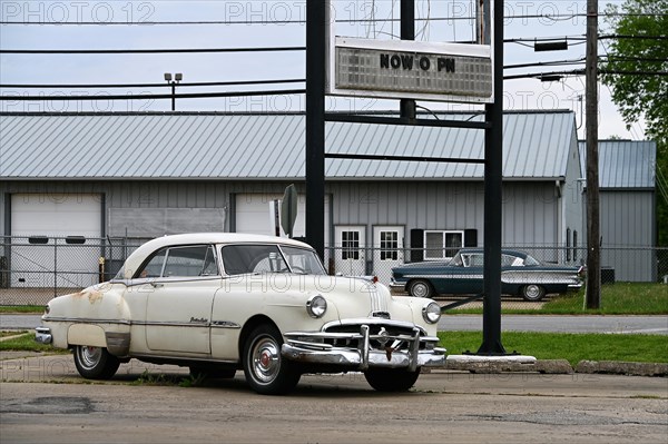 Pontiac Model Eight