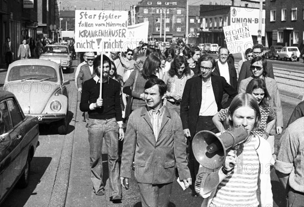 The Peace March '73 of the peace movement on 15. 9. 1973 in Dortmund had