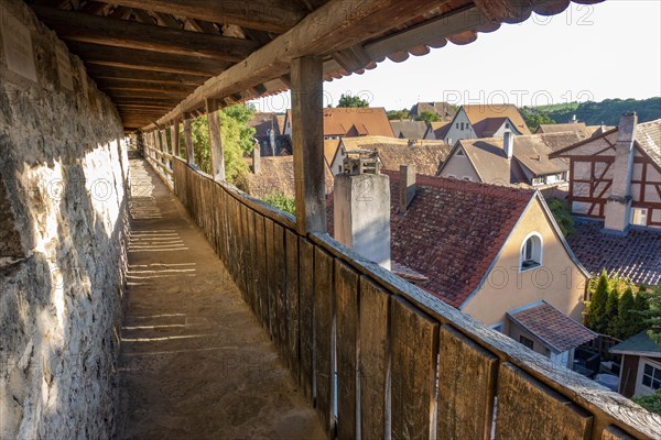 Covered battlements on the town wall