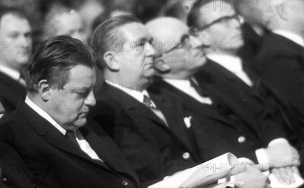 Franz Josef Strauss at a conference with Bundeswehr military personnel in the Ruhr area in 1965. Franz Josef Strauss