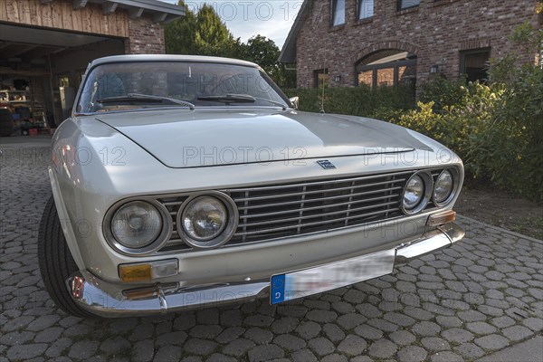 Vintage Ford in Italian: OSI 2. 3 TS built in 1965