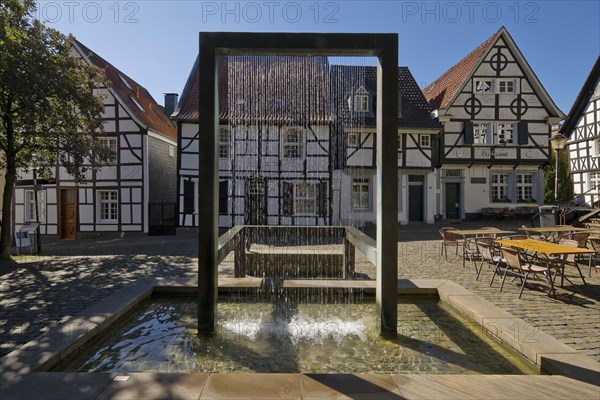 Weavers' Fountain by Wolfgang Liesen on Tuchmacherplatz