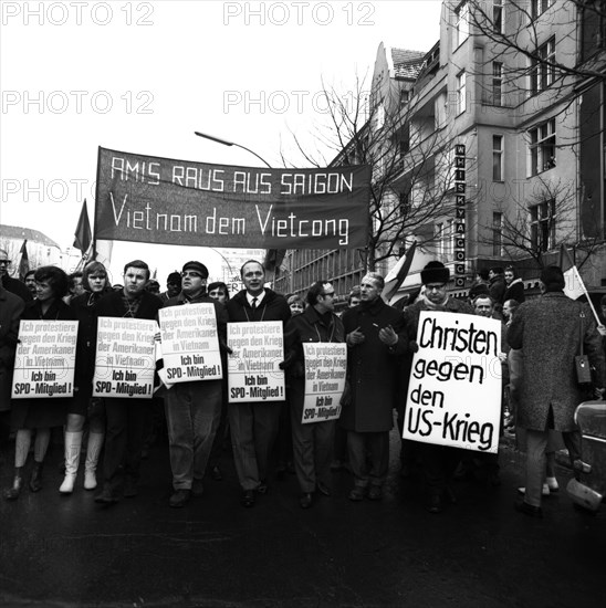 The 1968 International Vietnam Congress and the subsequent demonstration by students from the Technical University of Berlin and 44 other countries was one of the most important events of the 1960s and was influential in the student movement in Germany