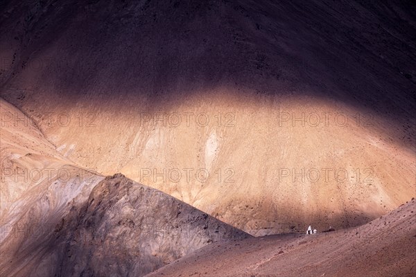 A lonely stupa at Photoksar