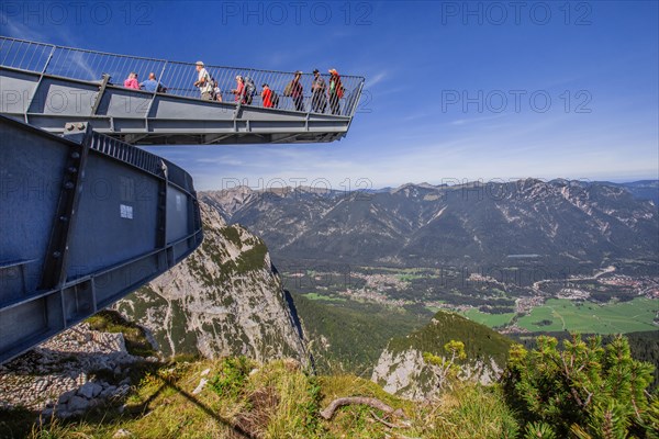 AlpspiX viewing platform at Osterfelderkopf