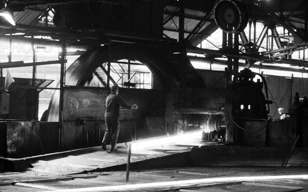 The production of steel products