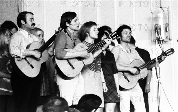 Artists from the Ruhr and other parts of the Federal Republic created a festival of workers' songs in 1966