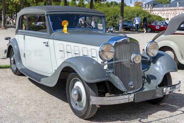 Classic car Roehr 8 type FK Olympier Autenrieth Cabriolet