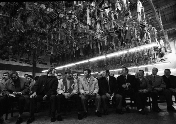 A workers' meeting in the wash-house of the Monopol colliery on 18 November 1973 in Kamen was replaced by a demonstration against the closure of the colliery