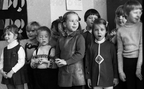 This colliery kindergarten with lots of music and paintings by Ruhrkohle AG