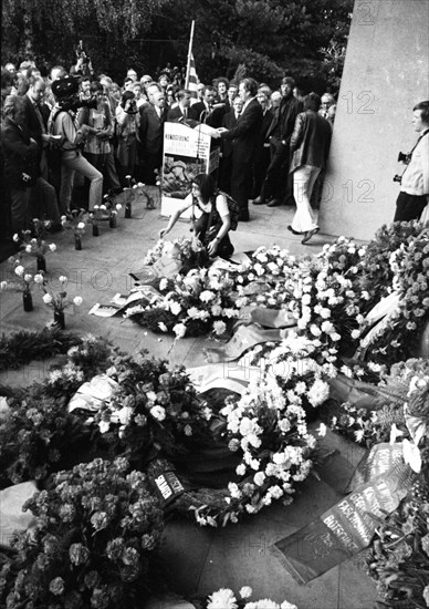 The traditional commemoration ceremony Flowers for Stukenbrock