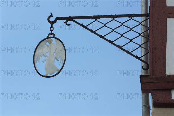 Nose shield from the Engel wine house