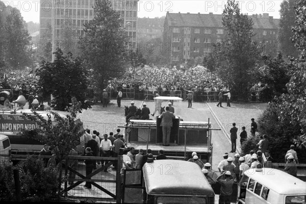 In the election campaign for the 1969 Bundestag elections