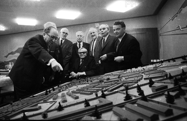 A model of the Sachsenhausen concentration camp was presented to the public in 1970 by the concentration camp committee