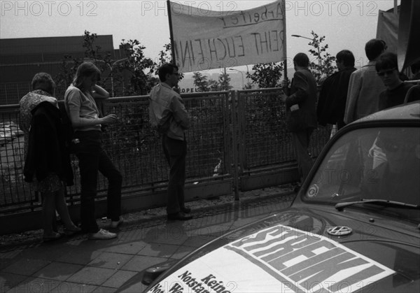 The Ruhr Action against the Emergency Laws in 1968 turned against the emergency legislation with numerous local actions by students