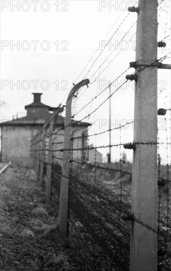 The picture was taken between 1965 and 1971 and shows a photographic impression of everyday life in this period of the GDR. beech forest Concentration Camp