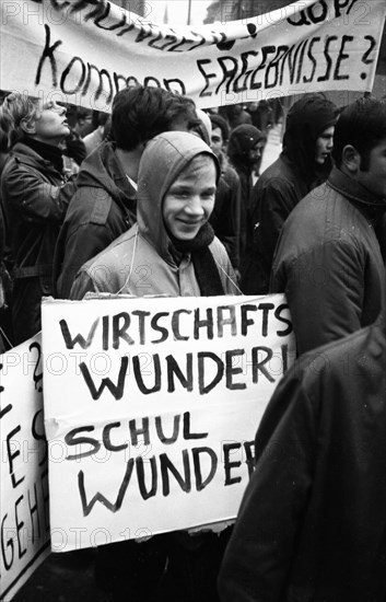 Students in the Ruhr area in the years 1965 to 1971 demonstrated in the Ruhr cities of Dortmund