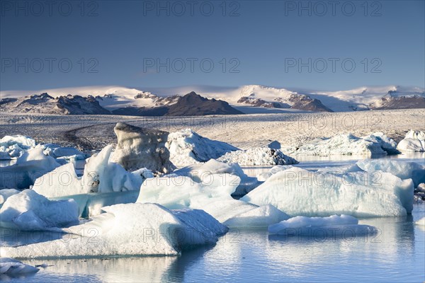 Joekulsarlon glacier lagoon