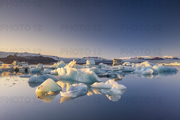 Joekulsarlon glacier lagoon