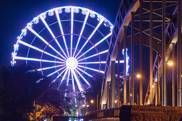 Illuminated Ferris wheel