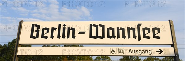 Stop sign on the platform