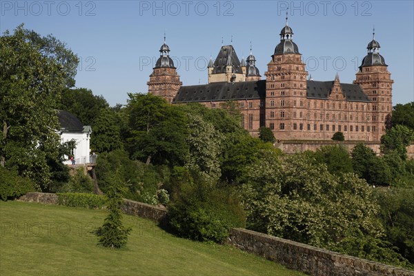 Johannisburg Castle