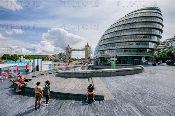 London City Hall and Tower Bridge