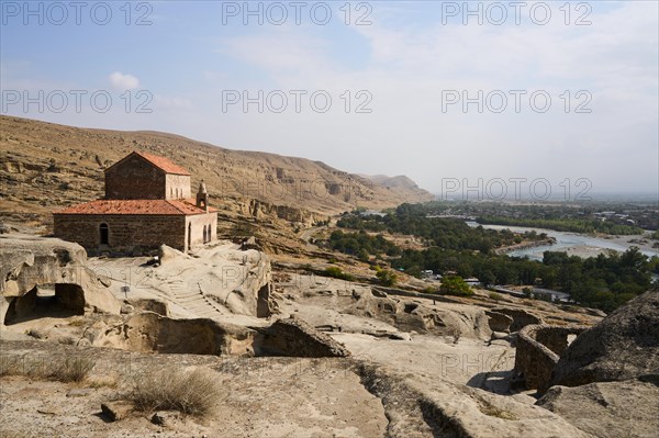 Fortress and cave town of Uplisciche