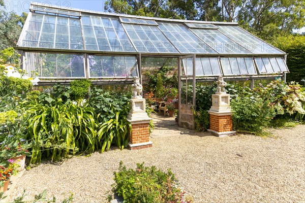 Greenhouse in Glasshouse Garden