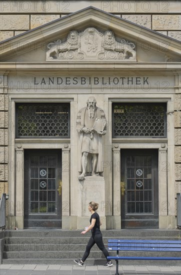 RhineMain University and State Library