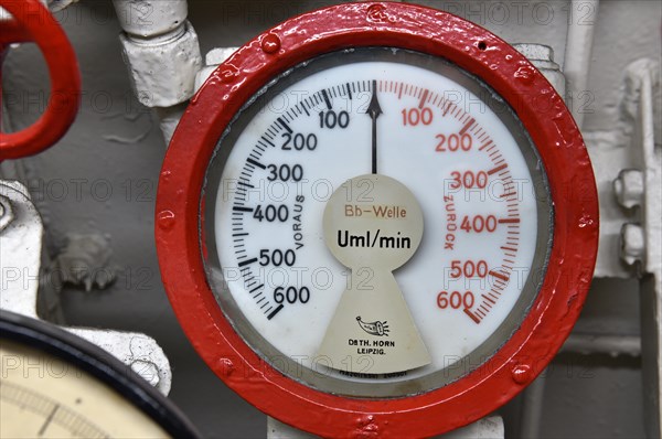 Revolution meter for ship shafts in a submarine in Kiel